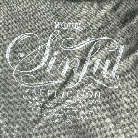 Sinful By Affliction Women’s Graphic Short Sleeve Baby Tee -Size: M/XL-NWT - Picture 9 of 10